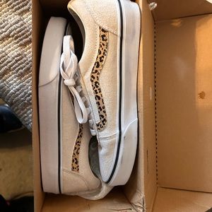 Vans women 8.5